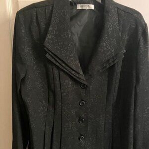 Womens XL Blazer Pleated. New W/tags